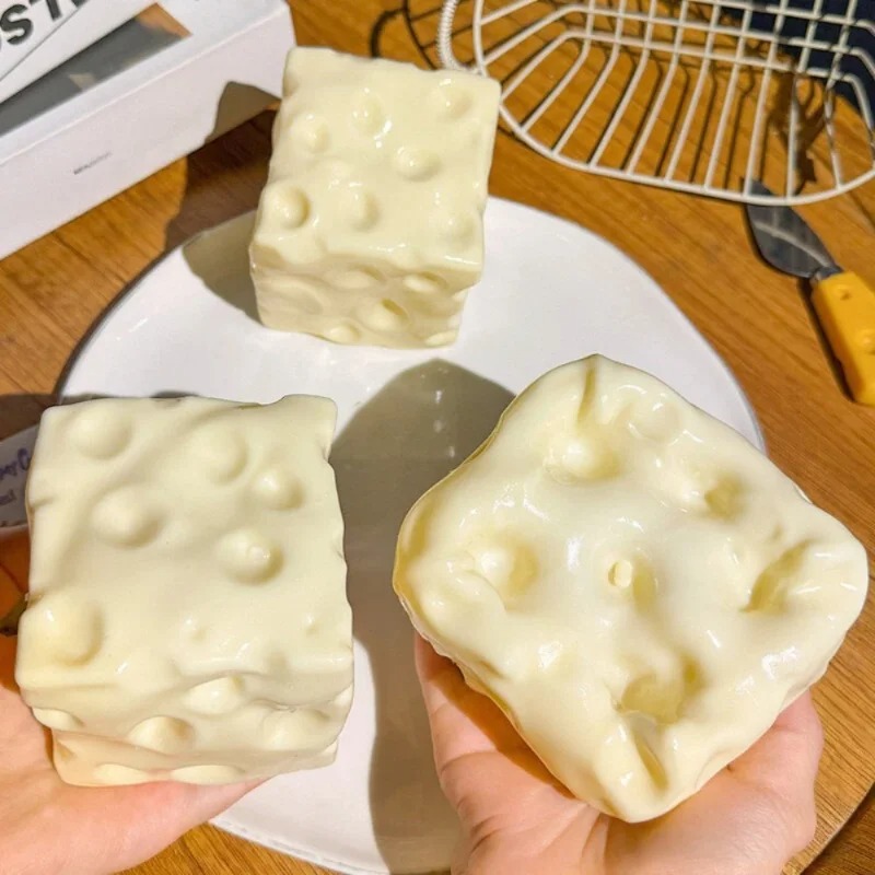 Taba Squishy Cheese Cube Stres - Kids & Toys Expo Saudi Arabia 评论和价格